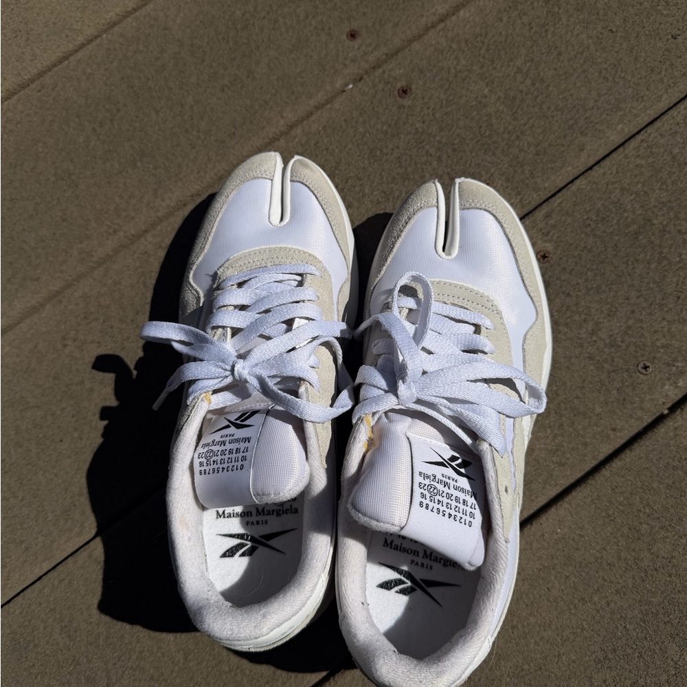 Maison Margiela x Reebok Project 0 Tabi Sneakers